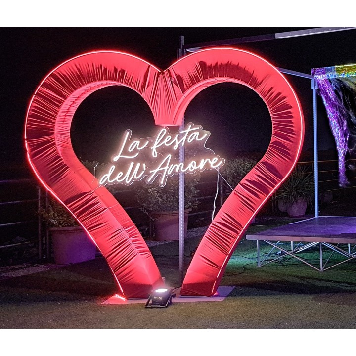 CUORE GIGANTE LUMINOSO